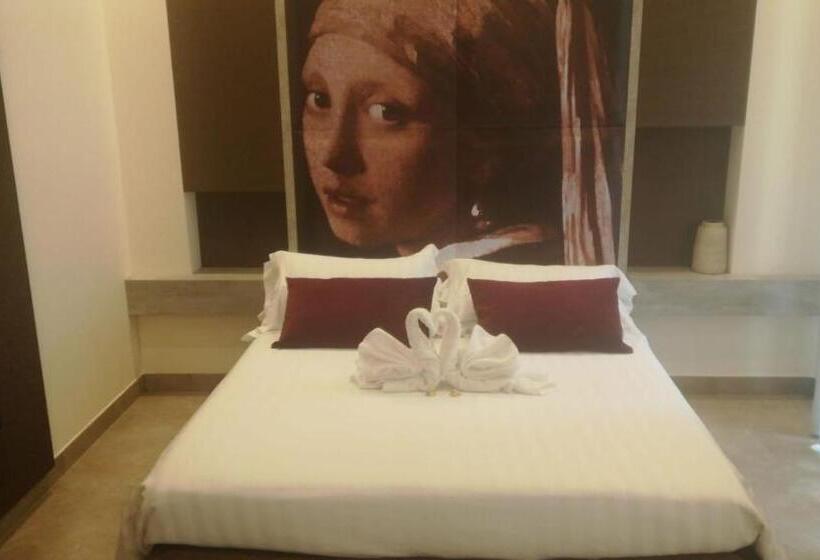 سوئیت با وان آب گرم, B&b Suite Paciotti