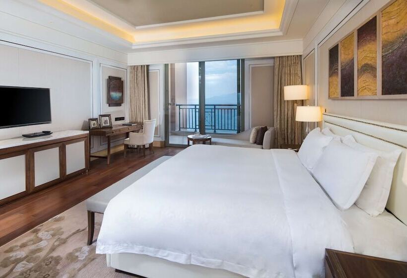 디럭스 스위트, Hilton Yuxi Fuxian Lake