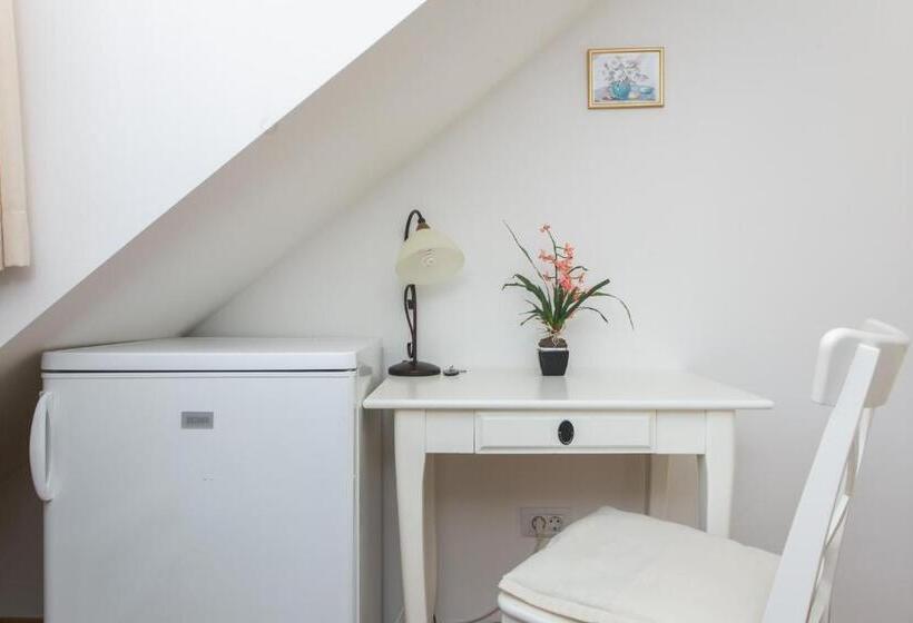 シティビュースタンダードシングルルーム, Lumin Guest House