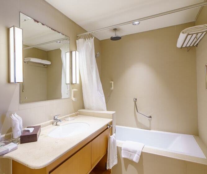 آپارتمان 2 خوابه با تراس, Levatio Suites Muscat, A Member Of Radisson Individuals