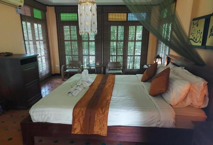 ویلای 2 خوابه, Baan Chai Thung Resort