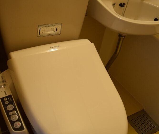 اتاق اکونومی, Axia Inn Kushiro