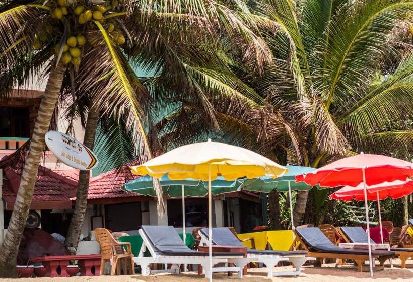 Номер Deluxe Вид на Море с Балконом, Coconut Bar Sea Lodge