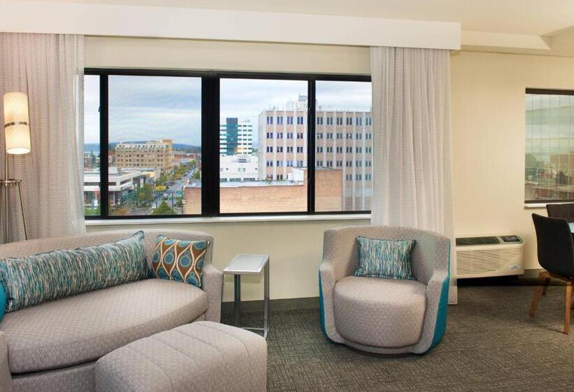 Люкс, Courtyard By Marriott Seattle Everett Downtown