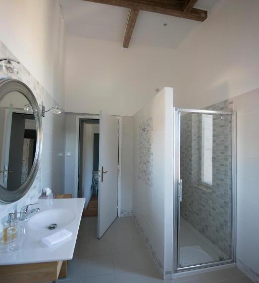 Номер Стандарт, Domaine De Larchey