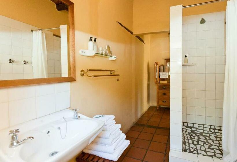 Номер Стандарт, Oue Werf Country House