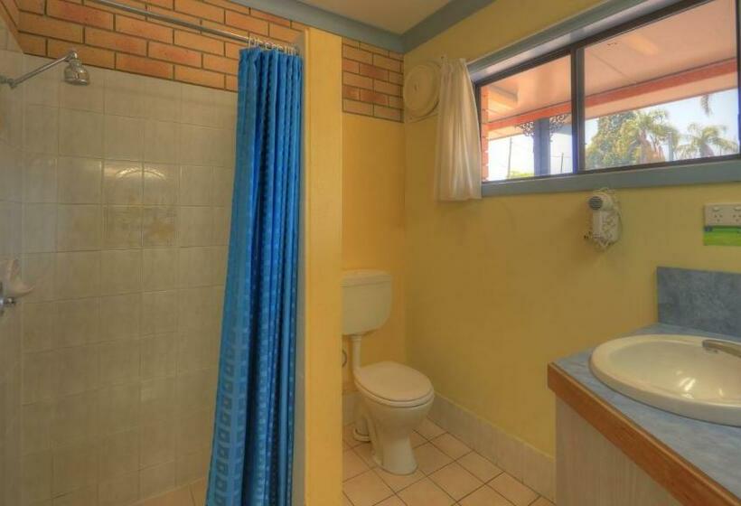 Номер Стандарт, Jacaranda Motor Lodge