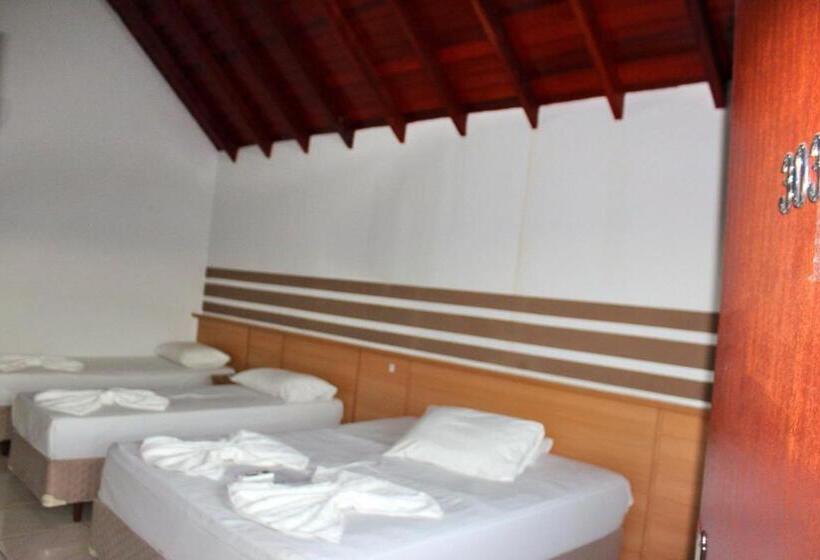 샬레, Porto Dos Milagres
