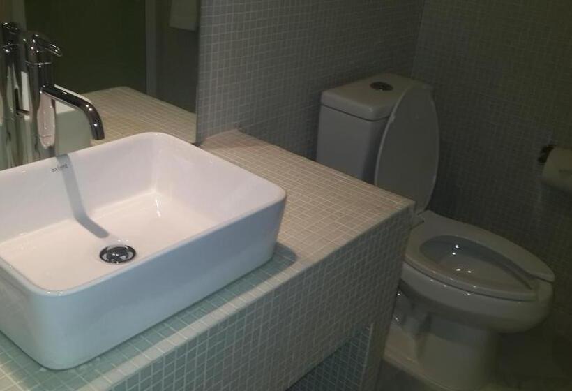 バルコニー付きデラックスルーム, We Hotel Acapulco