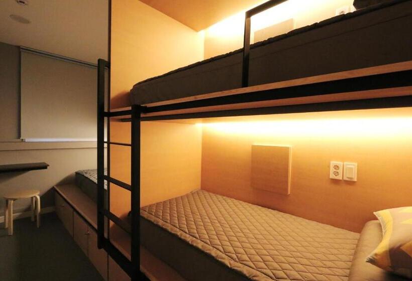 Трехместный Номер Стандарт Совместная Ванная, Blueboat Hostel Gyeongju