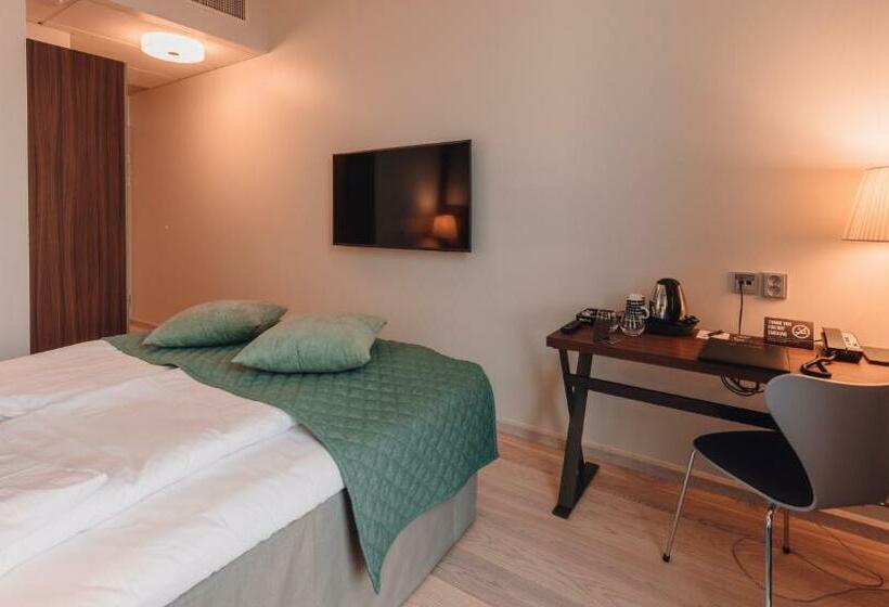 Номер Стандарт, Clarion Hotel Helsinki