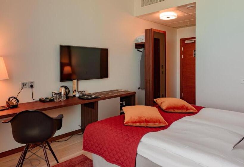 Номер Superior, Clarion Hotel Helsinki