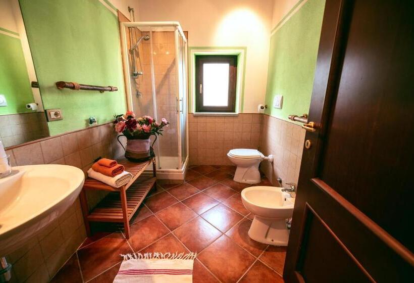 자쿠지 스위트, Agriturismo Tenuta Monte La Guardia