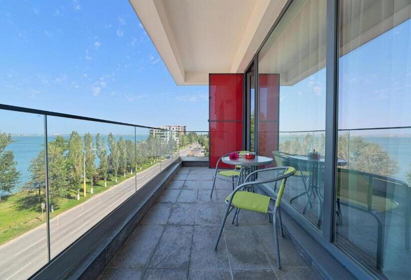 Апартаменты 1 Спальня, Tomis Garden Apartments Mamaia