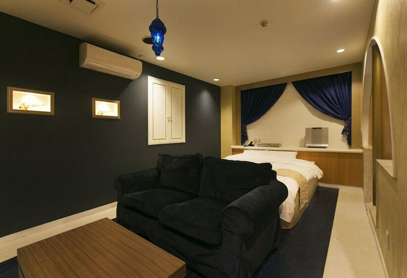 Номер Deluxe, Atlantis Higashi Osaka