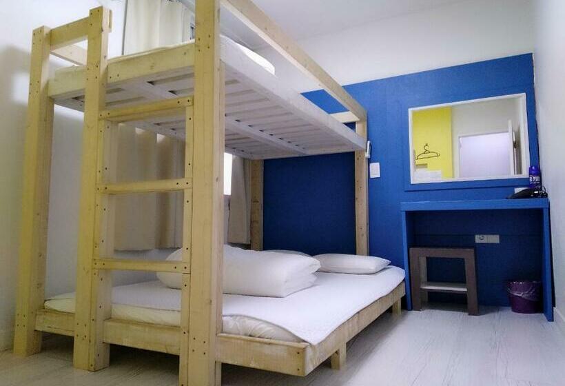 Номер Стандарт Трехместный, Slow Citi Guest House