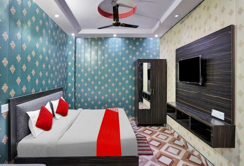 Трехместный Номер Классика, Oyo Flagship 80914 S L Galxy