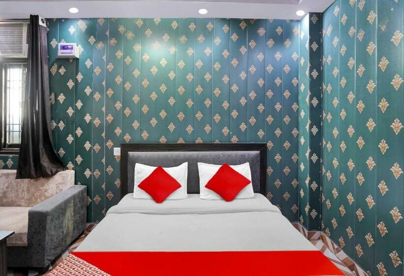 Трехместный Номер Классика, Oyo Flagship 80914 S L Galxy