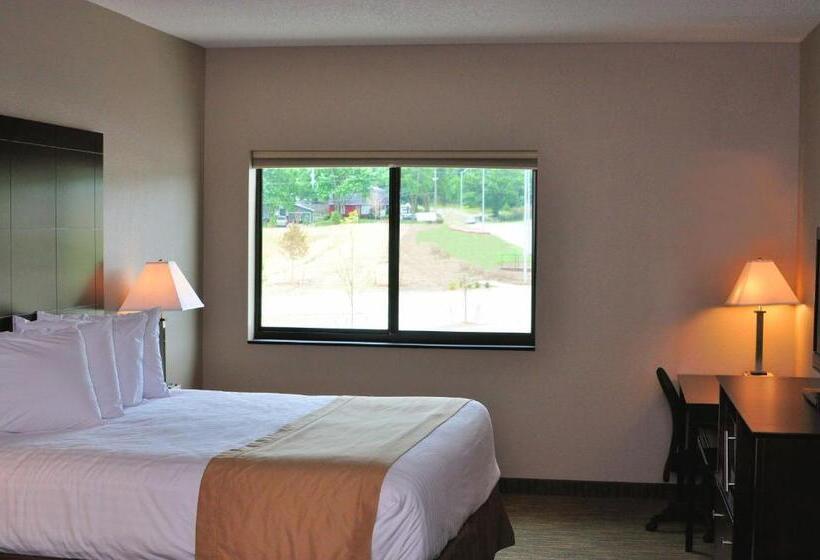 Президентский Люкс, Qube Hotel   Polk City