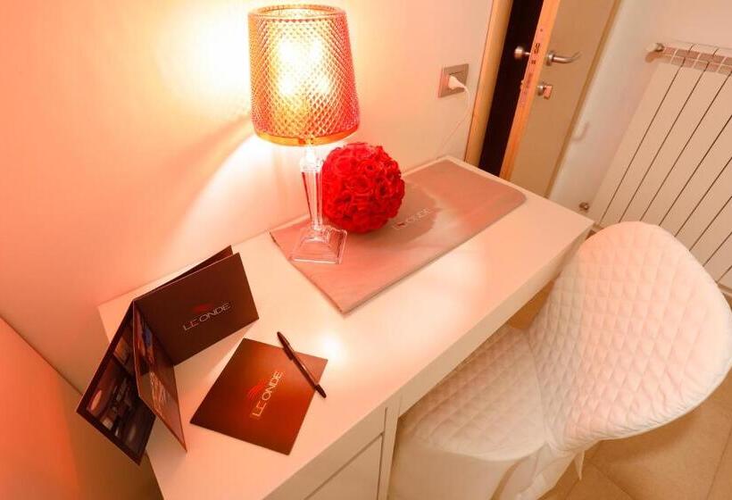 اتاق استاندارد یک نفره, Le Onde Resort