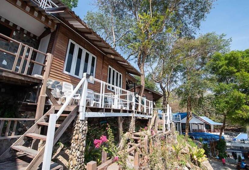 Номер Superior Вид на Море, Sangthian Beach Resort