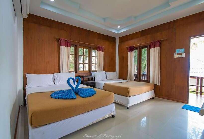 Семейный Номер, Sangthian Beach Resort