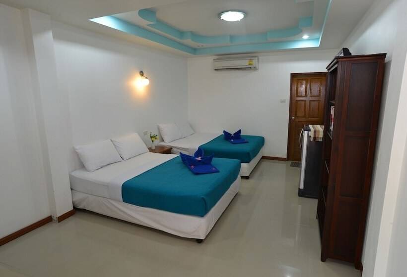 Семейный Номер, Sangthian Beach Resort