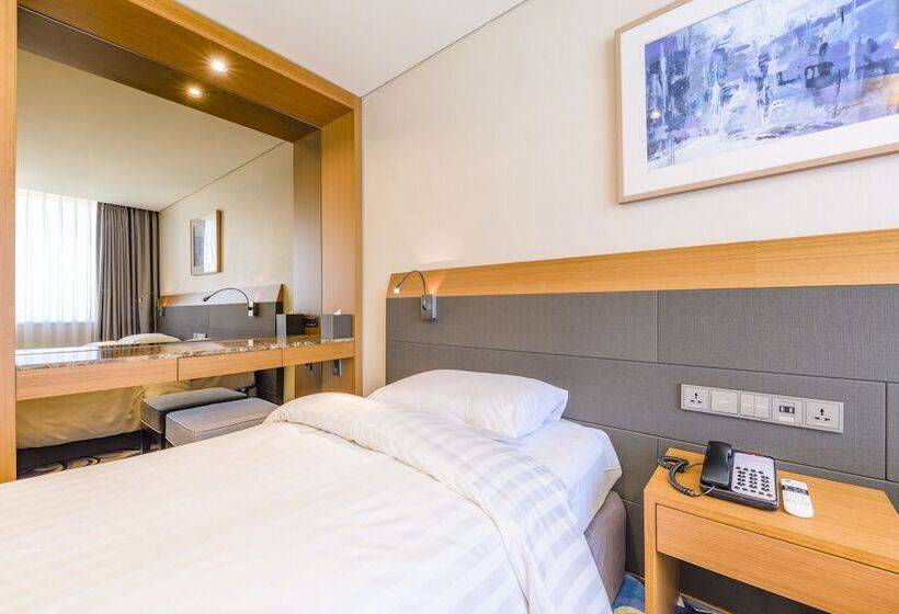 Номер Стандарт, Shin Shin Hotel Jeju Airport