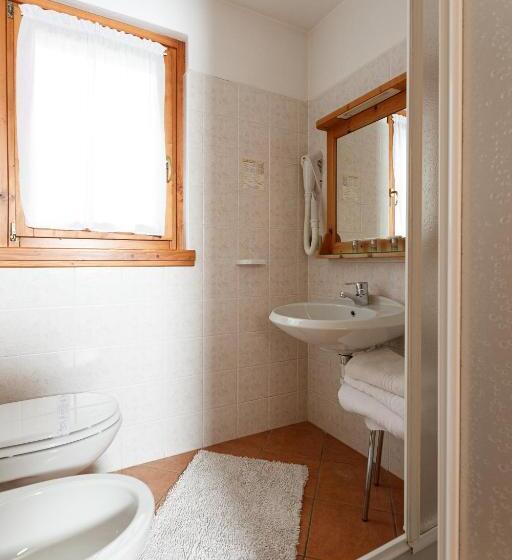 Номер Стандарт Трехместный, Villa Rina