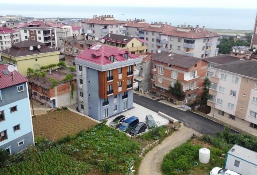 1 Bedroom Penthouse Apartment, Guest Apart Konaklar