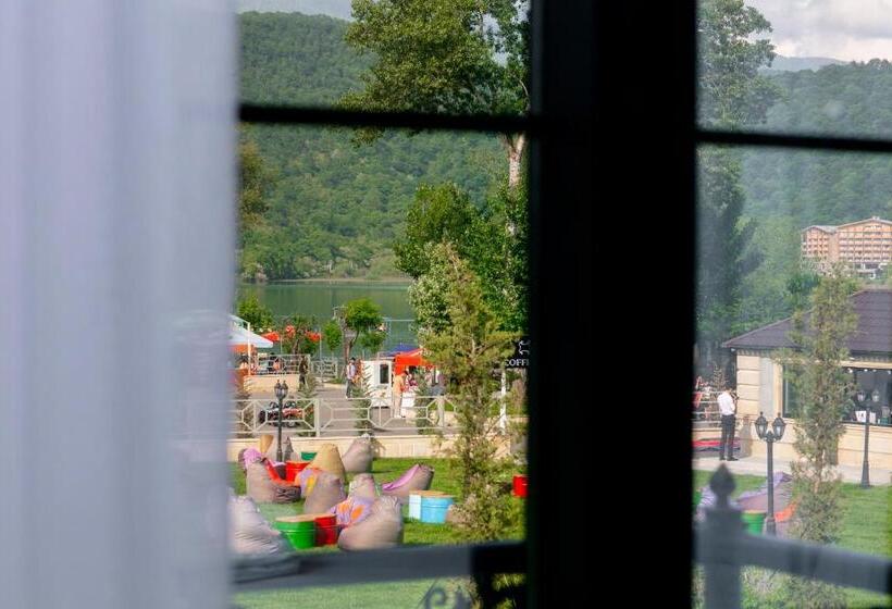 غرفة قياسية مطلّة علي البحيرة, Nohur Hotel Gabala