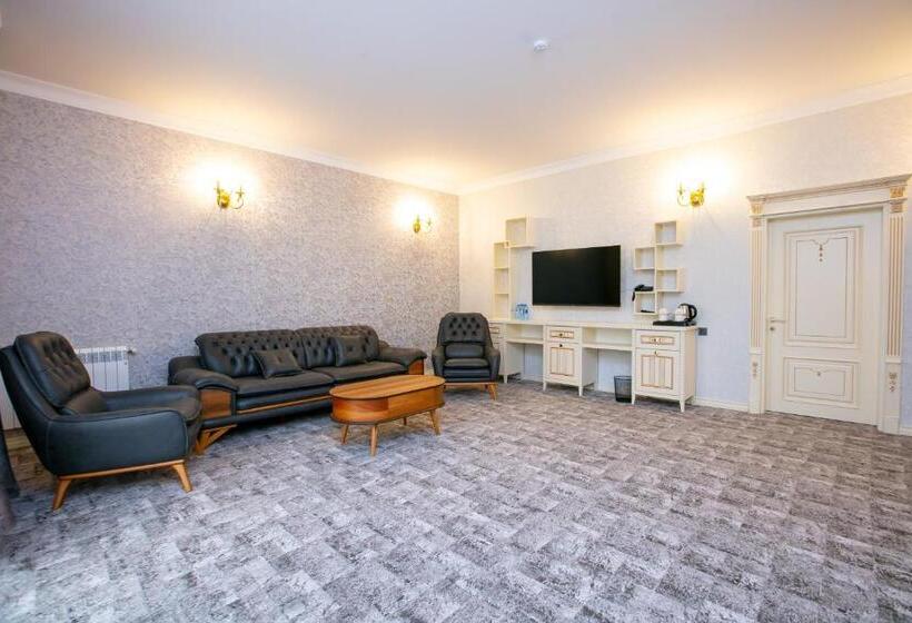 غرفة عائلية, Nohur Hotel Gabala
