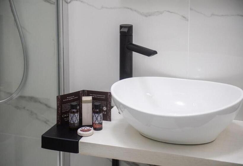 اتاق استاندارد چهار تخته, Domora Bedrooms
