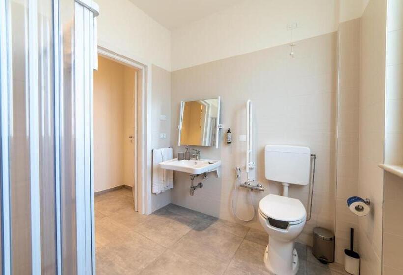 آپارتمان 1 خوابه با تراس, Villa Gina Case Vacanze