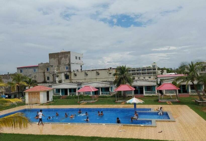 Номер Стандарт, Silver Sand Eco Resort !! Beachfront !! With Biggest Pool And Huge Open Area !! Ideal For Weddings !
