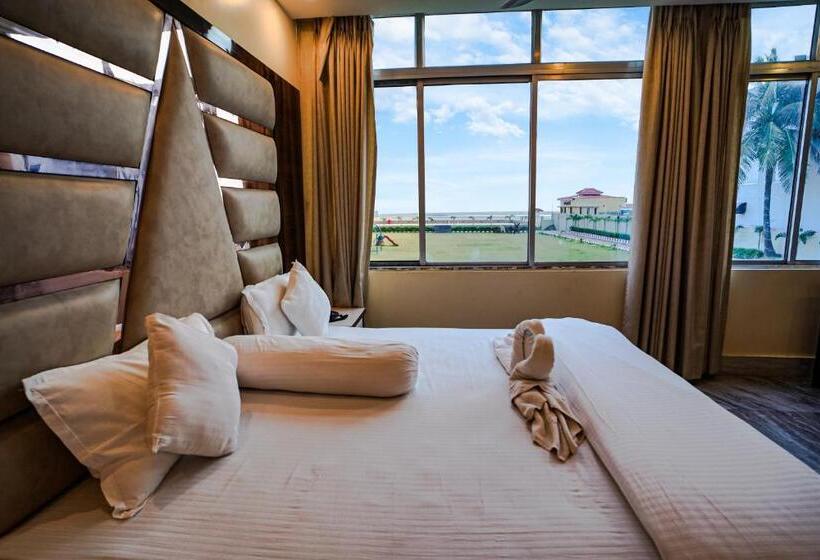 Номер Deluxe Вид на Море, Silver Sand Eco Resort !! Beachfront !! With Biggest Pool And Huge Open Area !! Ideal For Weddings !