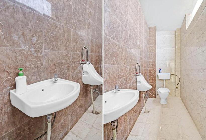 اتاق کلاسیک سه تخته, Spot On Hotel Dev