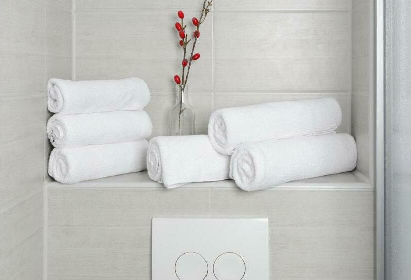 اتاق استاندارد سه نفره, Aparthotel Lenau