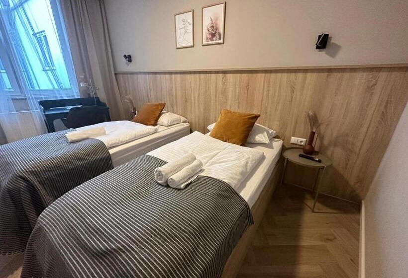 آپارتمان لوکس 1 خوابه, Aparthotel Lenau