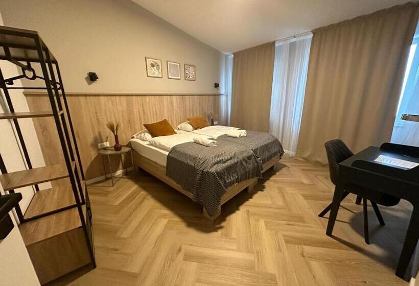 آپارتمان لوکس 1 خوابه, Aparthotel Lenau