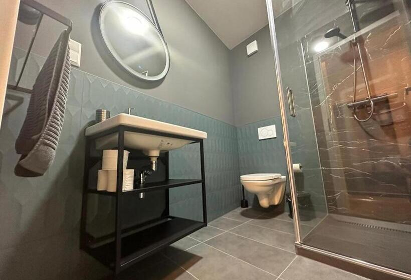 آپارتمان لوکس 1 خوابه, Aparthotel Lenau
