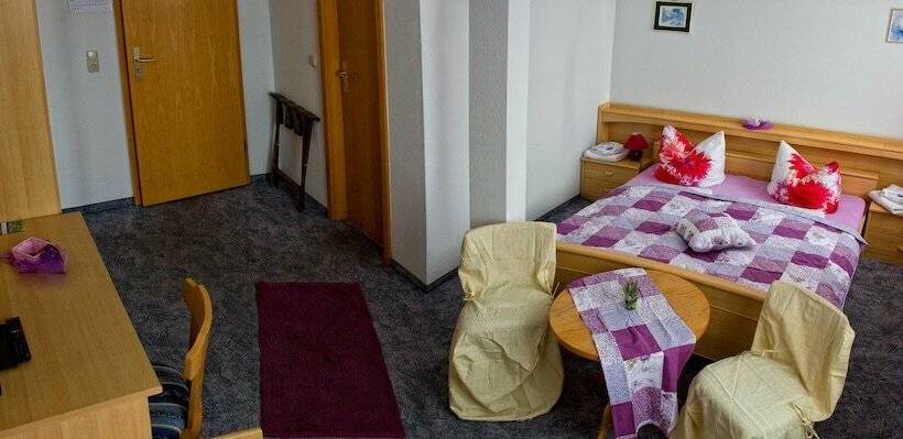 Номер Стандарт, Landhaus Adorf