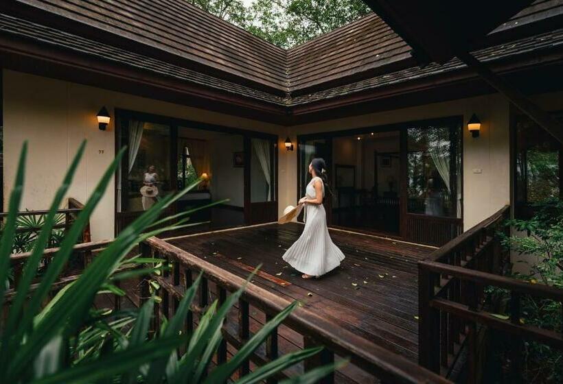 Suite, Kooncharaburi Resort   Koh Chang