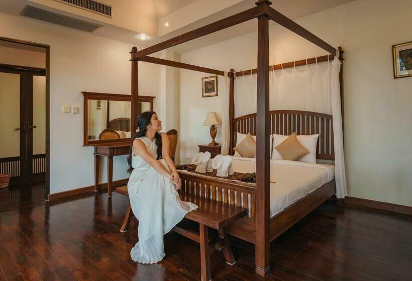سوییت, Kooncharaburi Resort   Koh Chang
