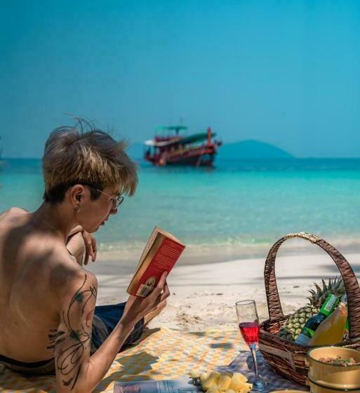 اتاق لوکس با چشم‌انداز دریا, Kooncharaburi Resort   Koh Chang