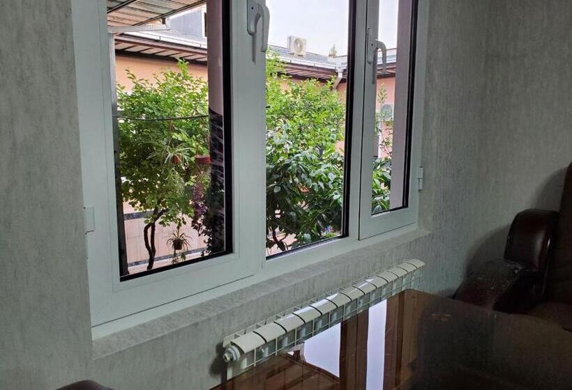 اتاق استاندارد, Nursultan Grand Guest House