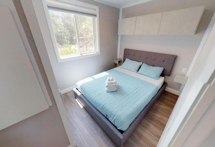 Дом 2 Спальни, Point Sebago Resort