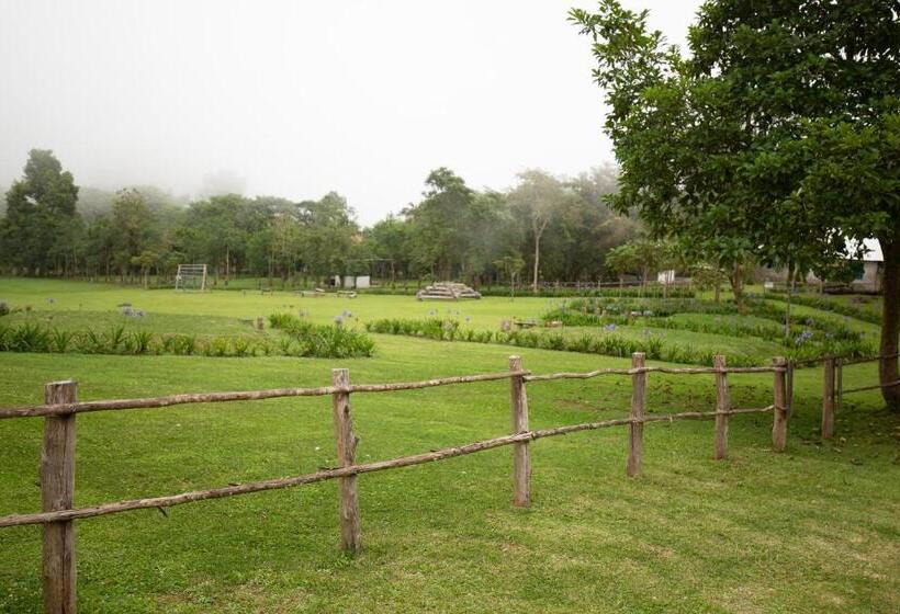 Номер Deluxe, Niebli Historical Farm And Lodge At Pululahua Volcano
