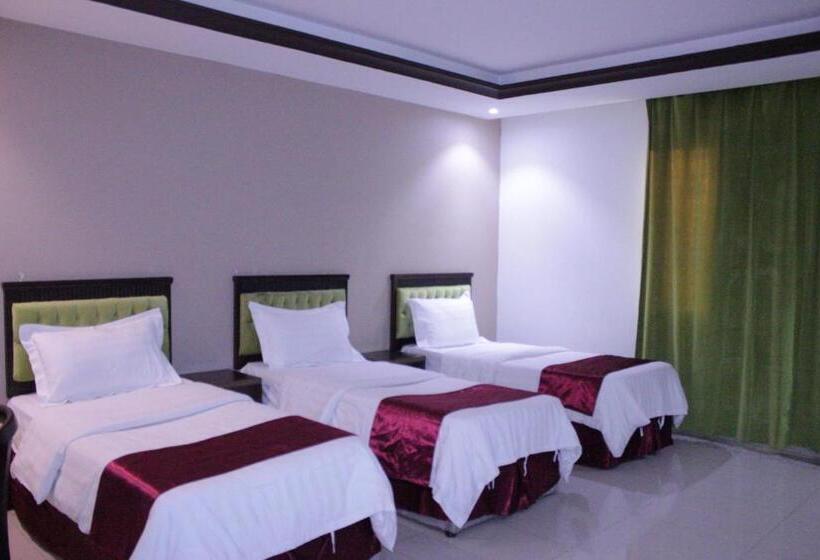 デラックストリプルルーム, Altamyoiz Sirved Apartments