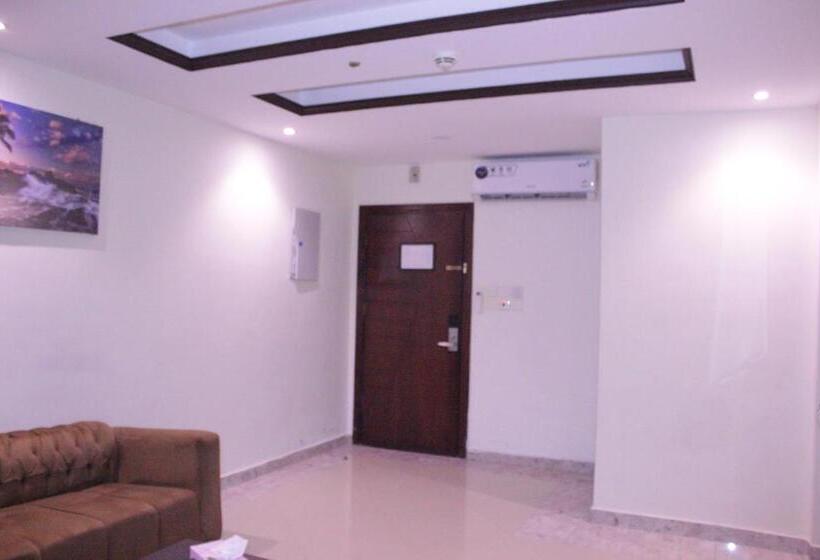 デラックストリプルルーム, Altamyoiz Sirved Apartments